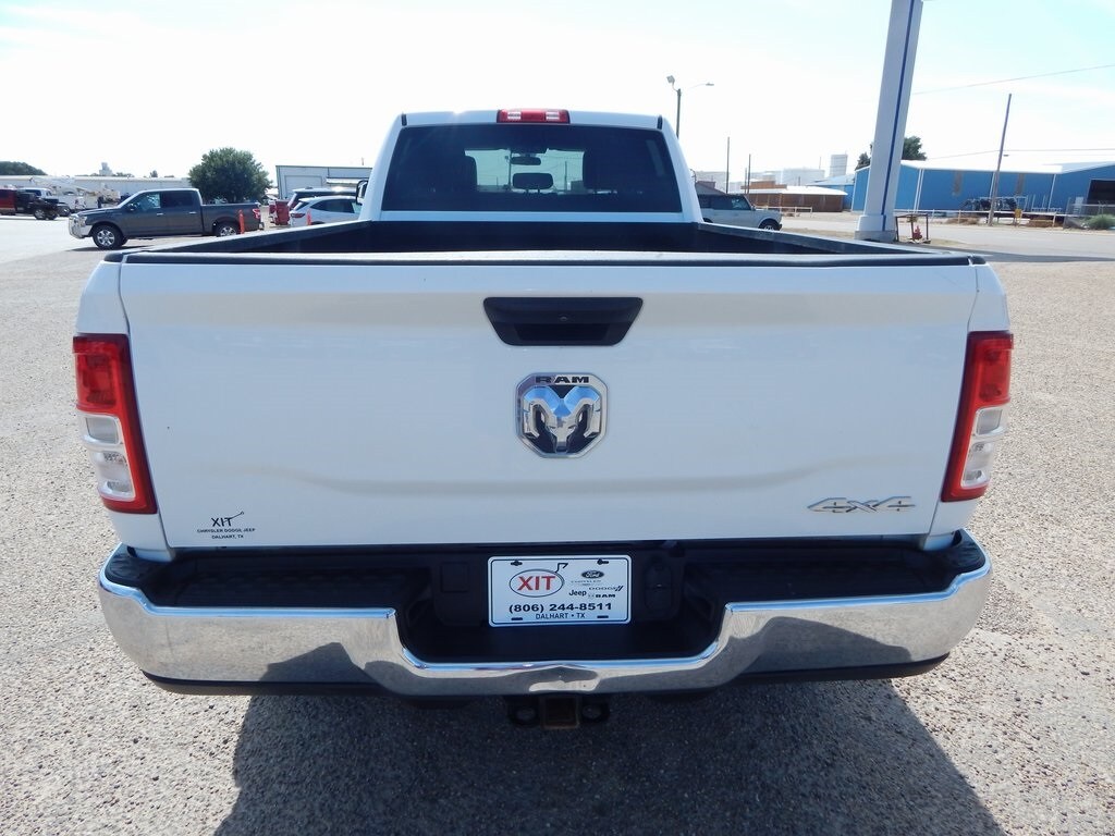 2021 Ram 3500 Tradesman photo 4