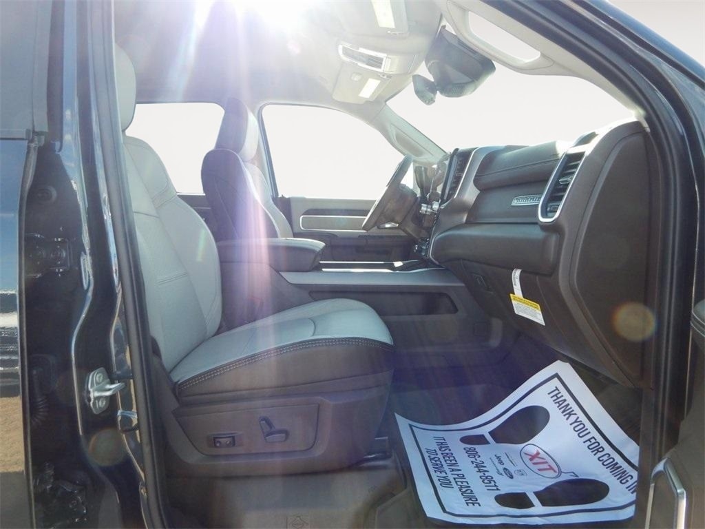 2026 RAM 2500 Laramie - Photo 15