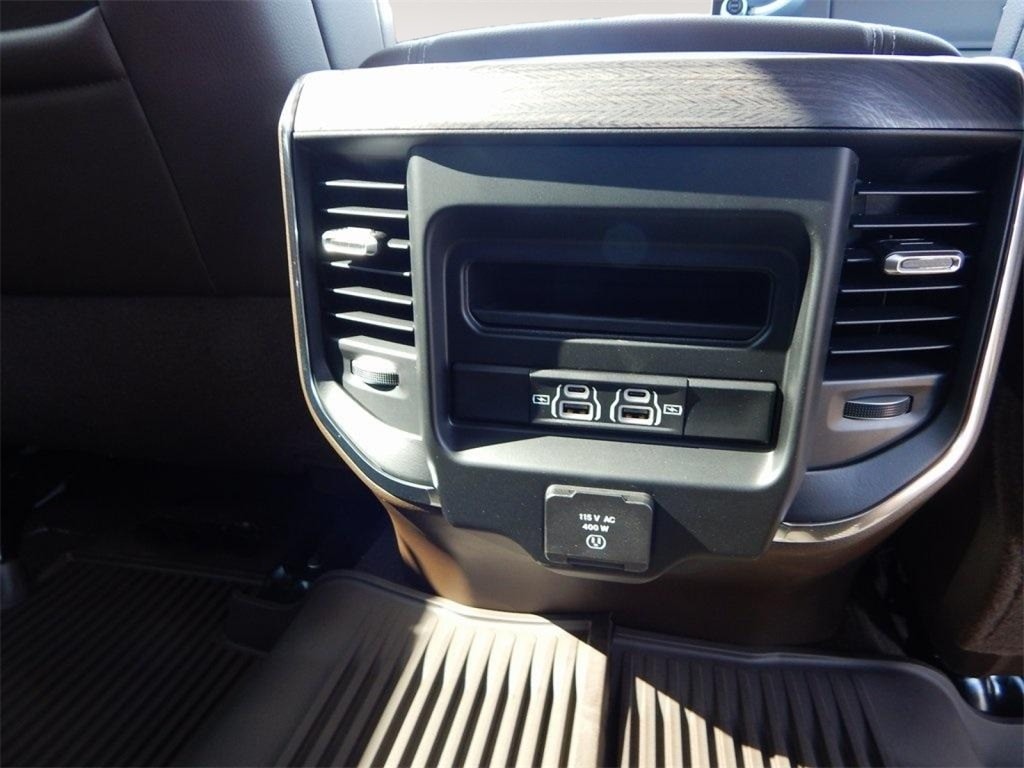 2026 RAM 2500 Laramie - Photo 14