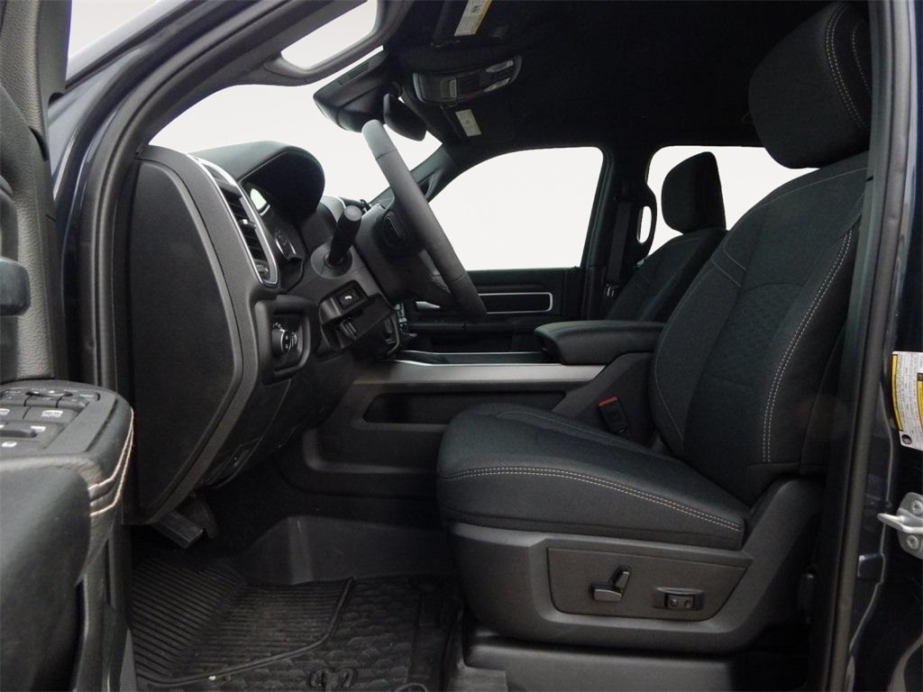 2025 RAM 2500 Big Horn/Lone Star - Photo 10