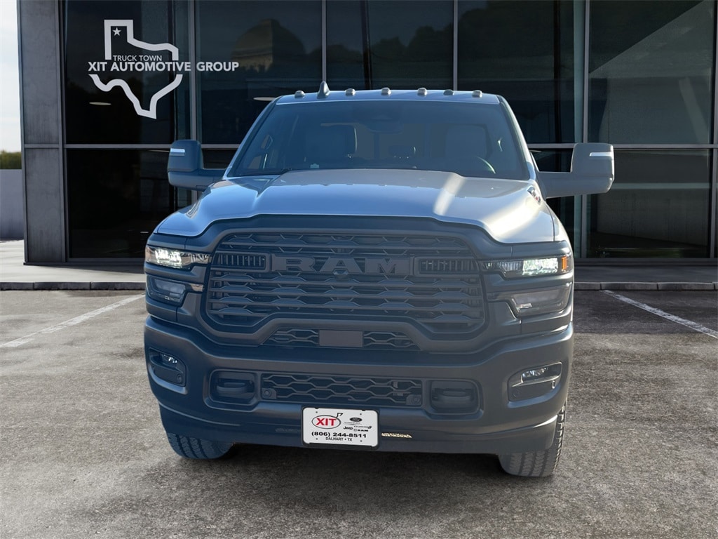 2026 RAM 3500 Tradesman - Photo 8