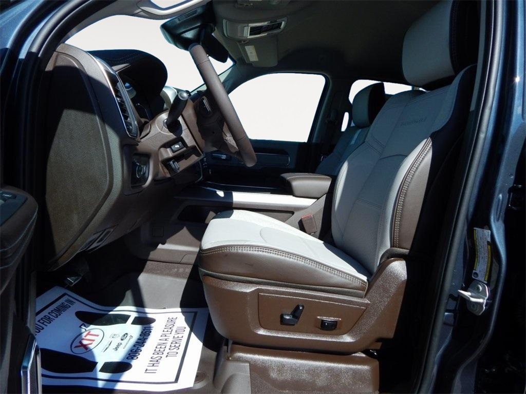 2026 RAM 2500 Laramie - Photo 11