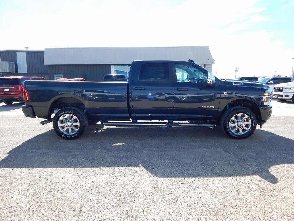 2026 Ram 2500 Laramie photo 2