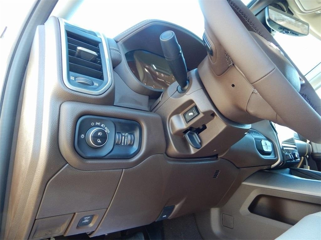 2026 RAM 2500 Laramie - Photo 19