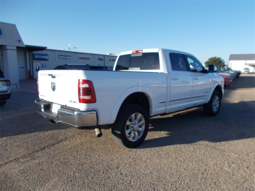 2022 Ram 3500 Limited photo 3