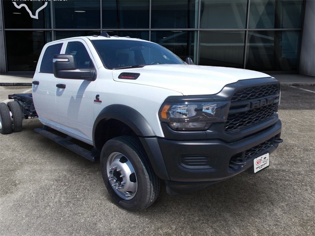 New 2024 Ram 5500HD Tradesman Pickup