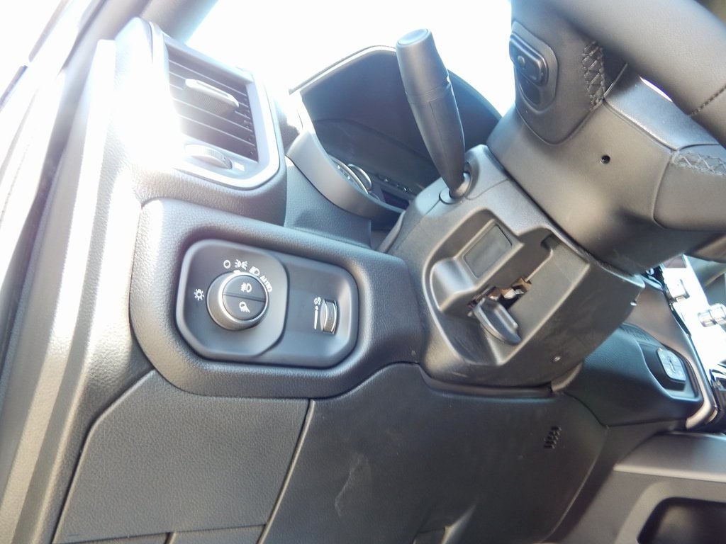 2025 RAM 2500 Big Horn/Lone Star - Photo 19