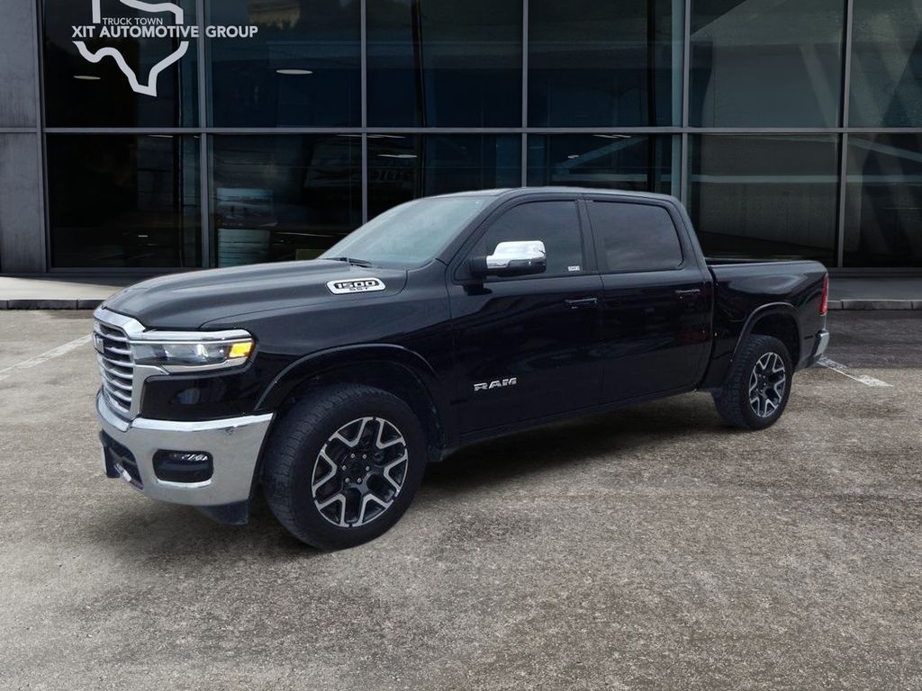 2025 RAM Ram 1500 Pickup Laramie - Photo 8