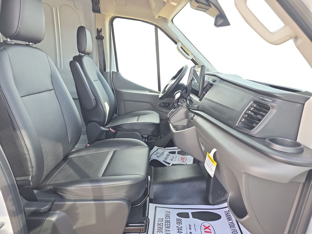 2026 Ford Transit Van Base - Photo 17