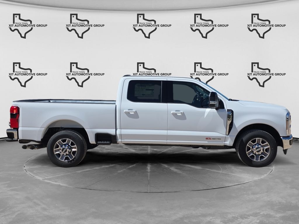 New 2026 Ford F-250SD Lariat Truck Crew Cab