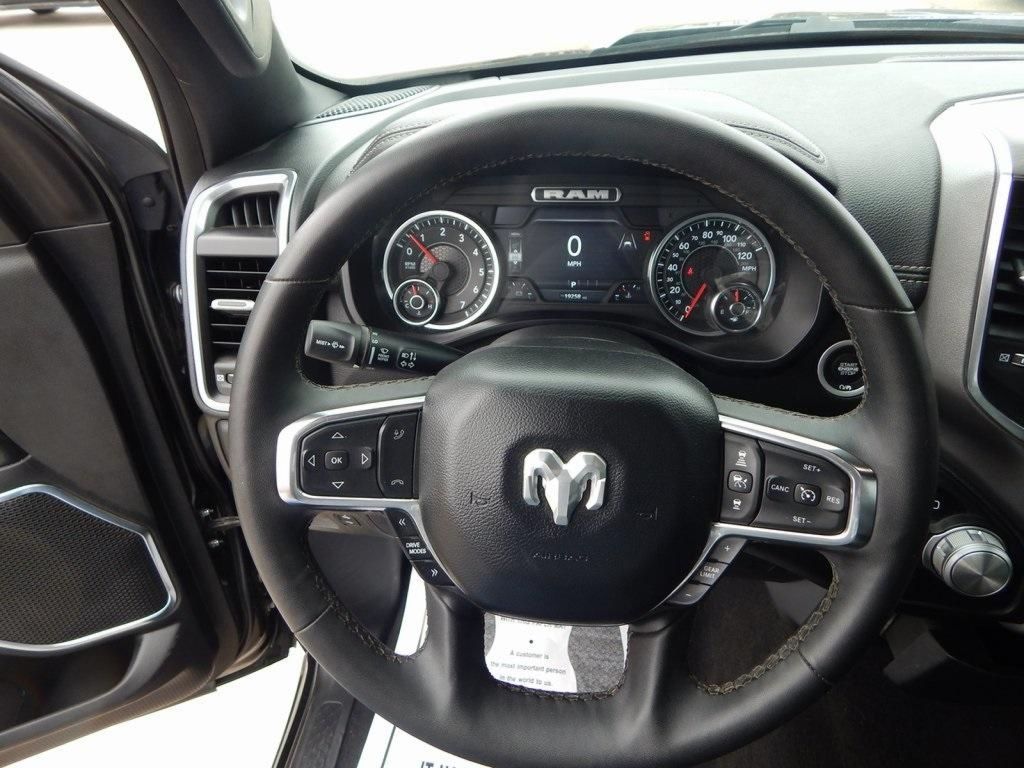 2025 RAM Ram 1500 Pickup Laramie - Photo 19