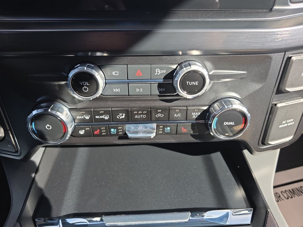 2026 Ford F-350 Super Duty Lariat - Photo 24