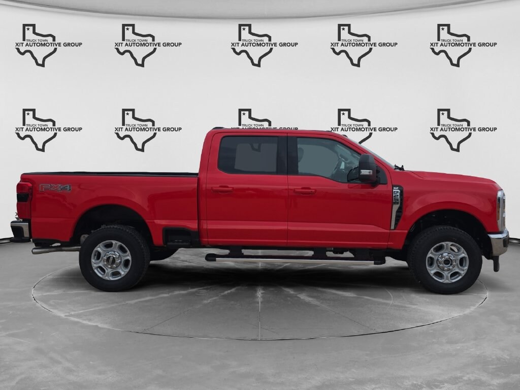 New 2027 Ford F-250SD XLT Truck Crew Cab
