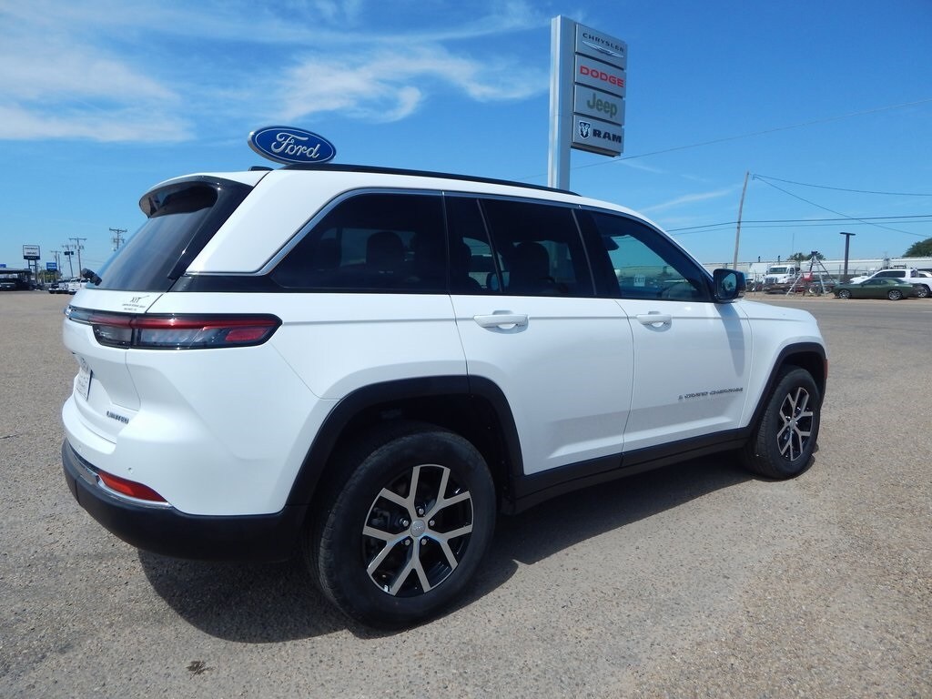 2024 Jeep Grand Cherokee Limited photo 3