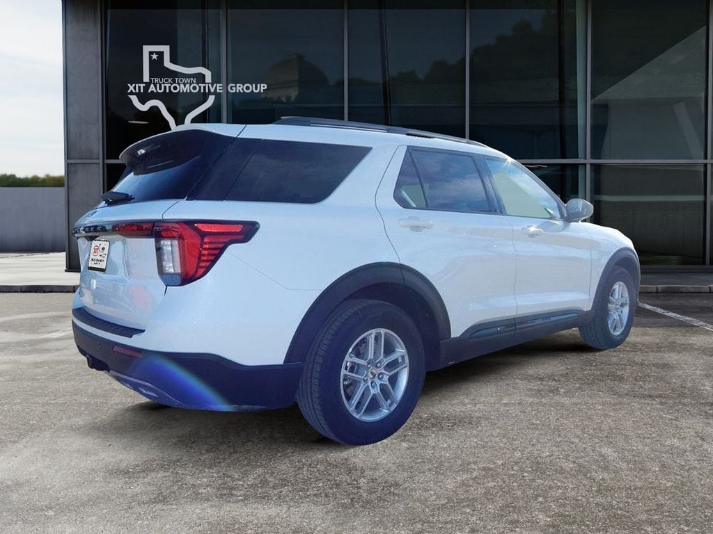 New 2026 Ford Explorer Active SUV