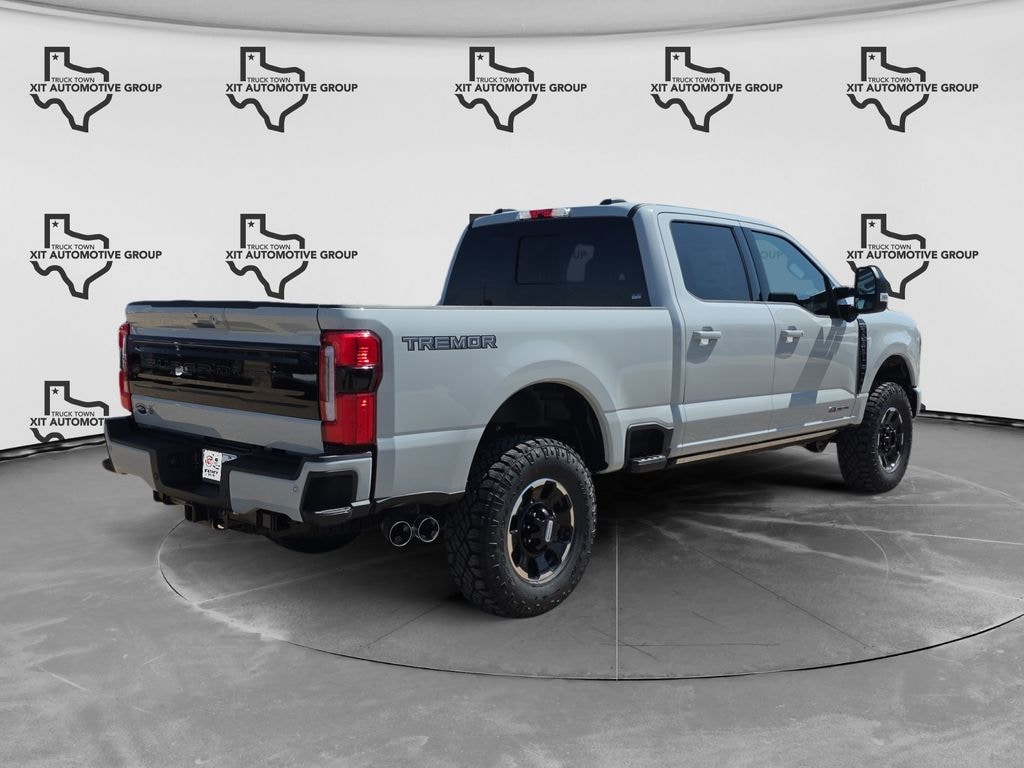 New 2026 Ford F-350SD Platinum Truck Crew Cab