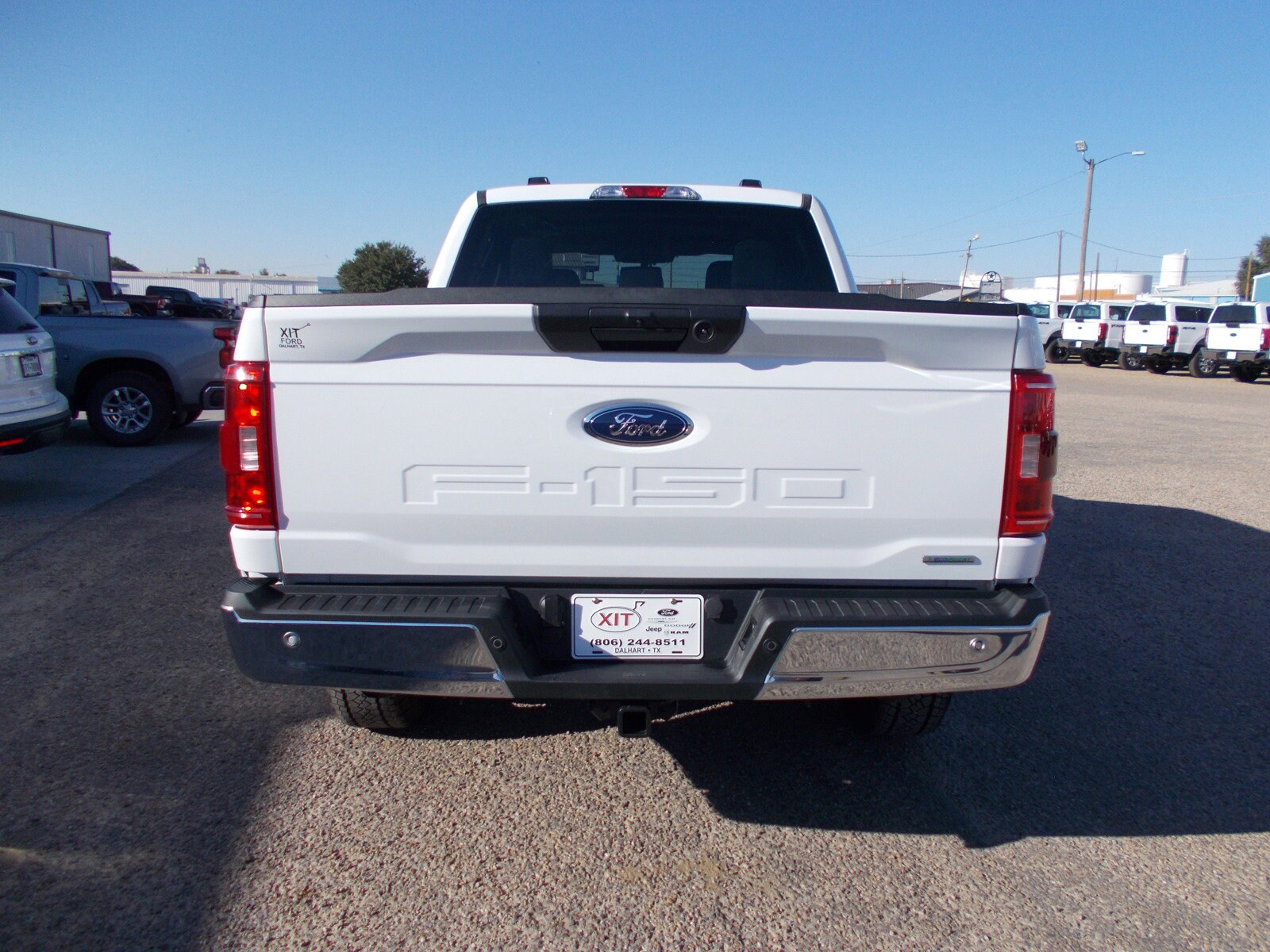 2023 Ford F-150 XLT photo 4