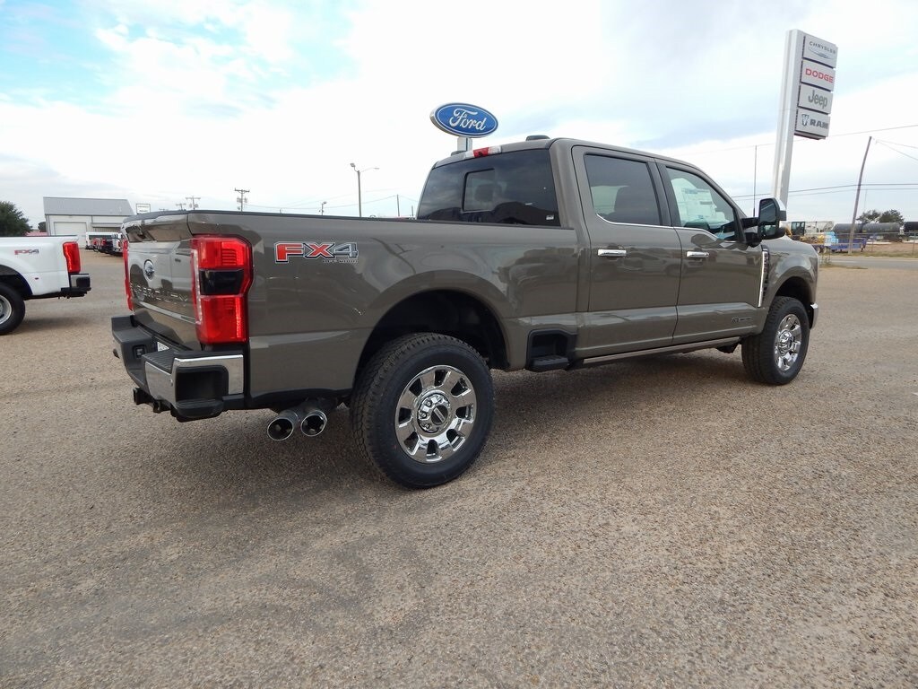 2026 Ford F-250 photo 3