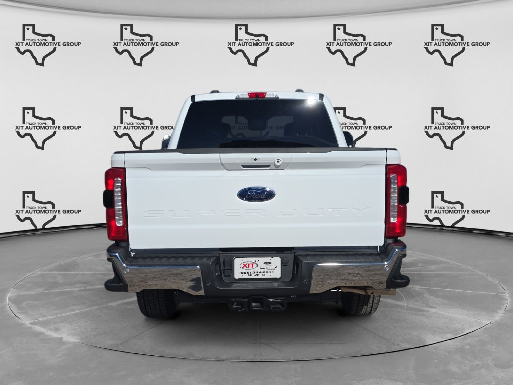 New 2026 Ford F-250SD Lariat Truck Crew Cab
