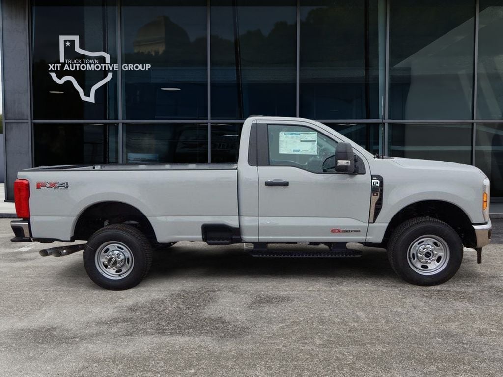 New 2025 Ford F-250SD XL Truck Regular Cab