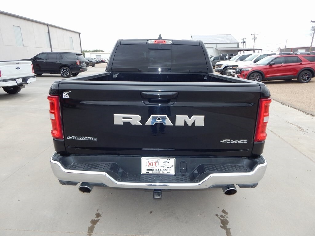 2025 Ram 1500 Laramie photo 4