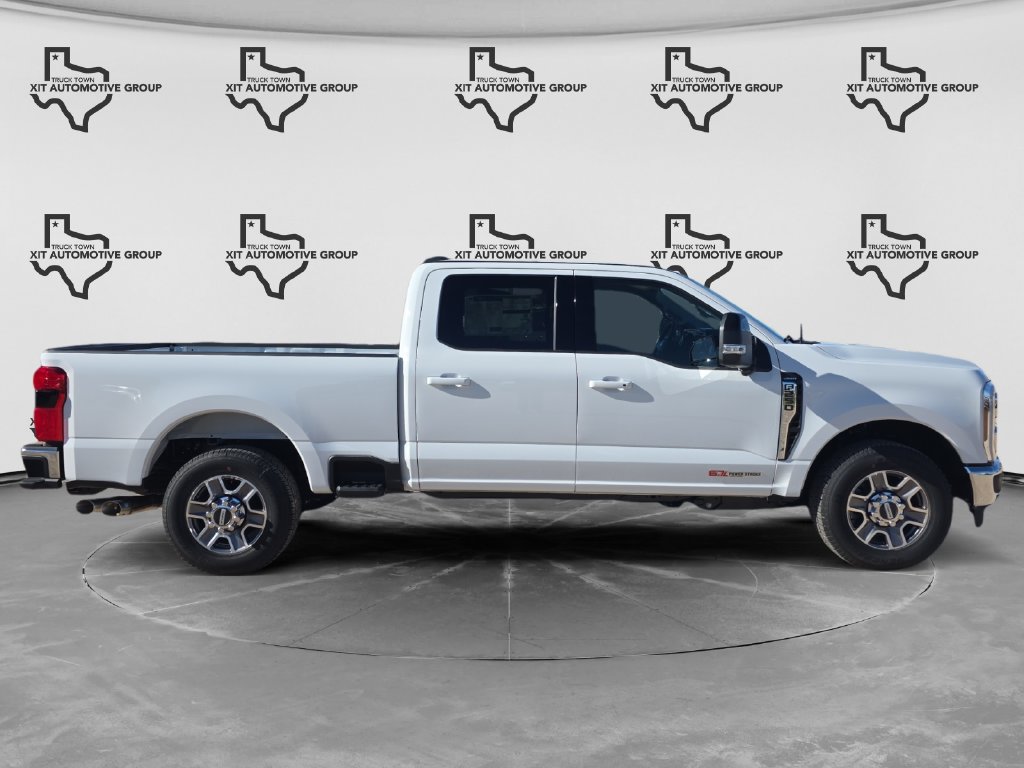 New 2026 Ford F-250SD Lariat Truck Crew Cab