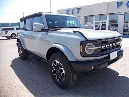 2024 Ford Bronco Outer Banks SUV