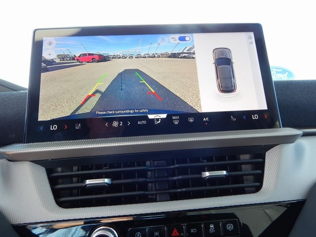 2026 Ford Explorer Active - Photo 21