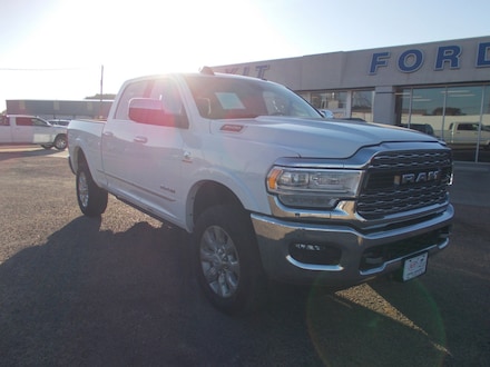2022 Ram 3500 Limited Truck Crew Cab