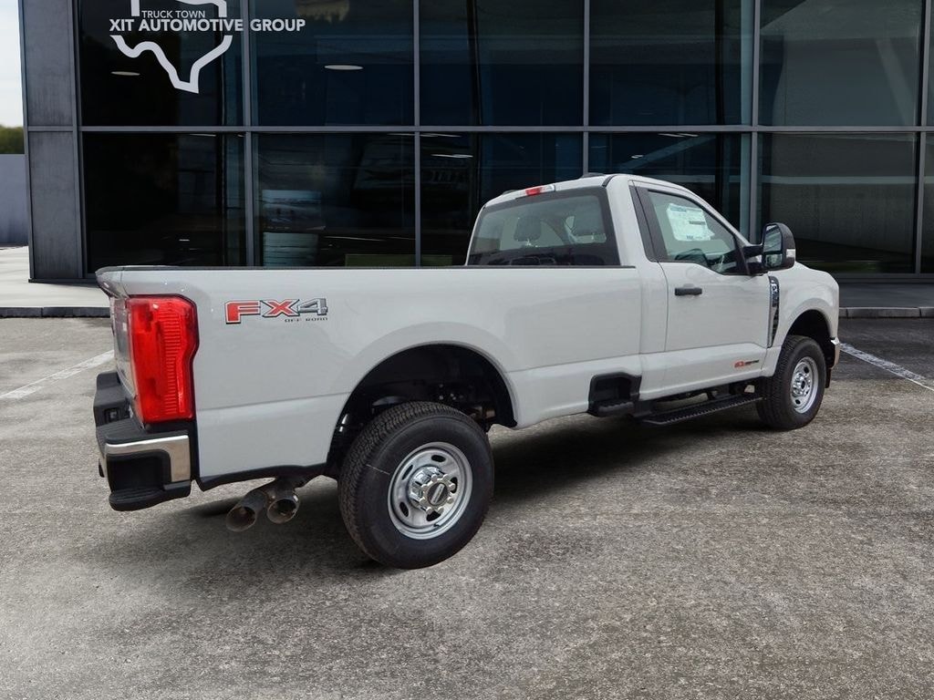 New 2025 Ford F-250SD XL Truck Regular Cab