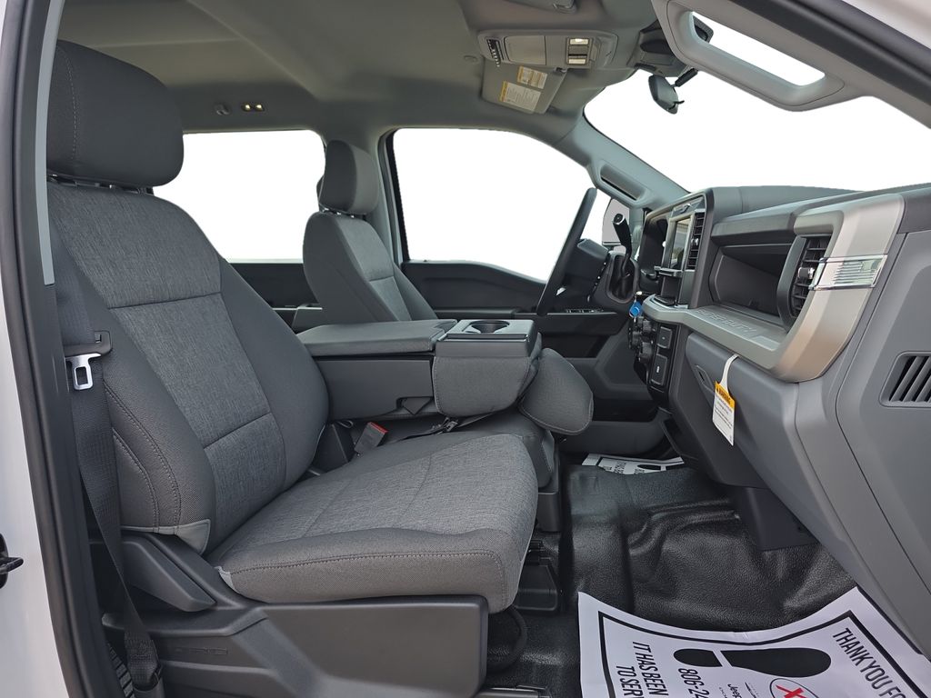2026 Ford F-250 Super Duty XL - Photo 17