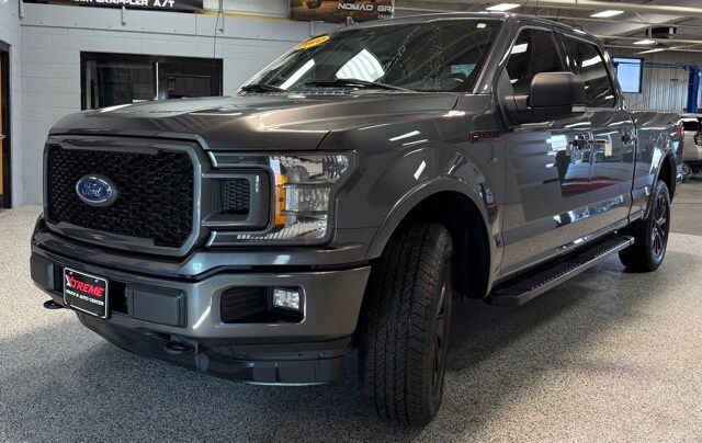 2020 Ford F-150 XLT photo 3