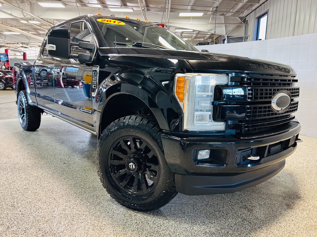 Used 2017 Ford F-250SD Platinum Truck