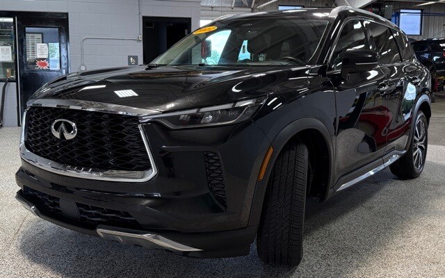 2022 Infiniti QX60 Sensory AWD photo 3