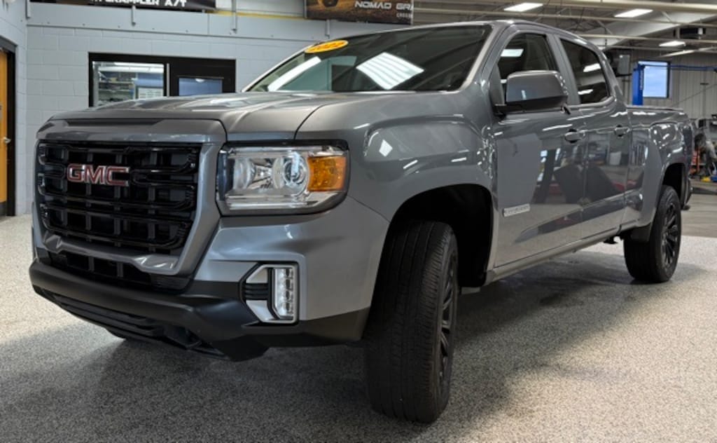 Used 2022 GMC Canyon Elevation Truck