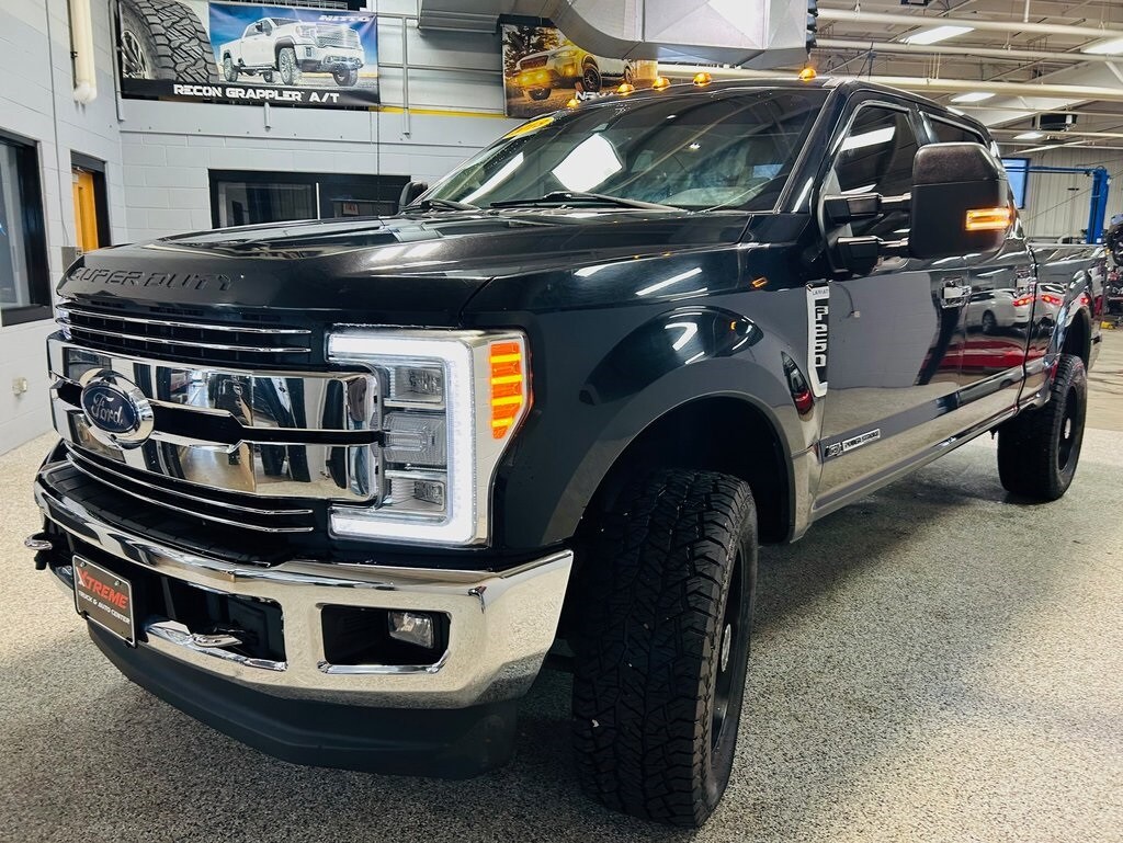Used 2018 Ford F-250SD Lariat Truck