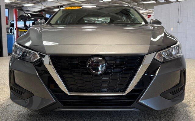 2022 Nissan Sentra S photo 2