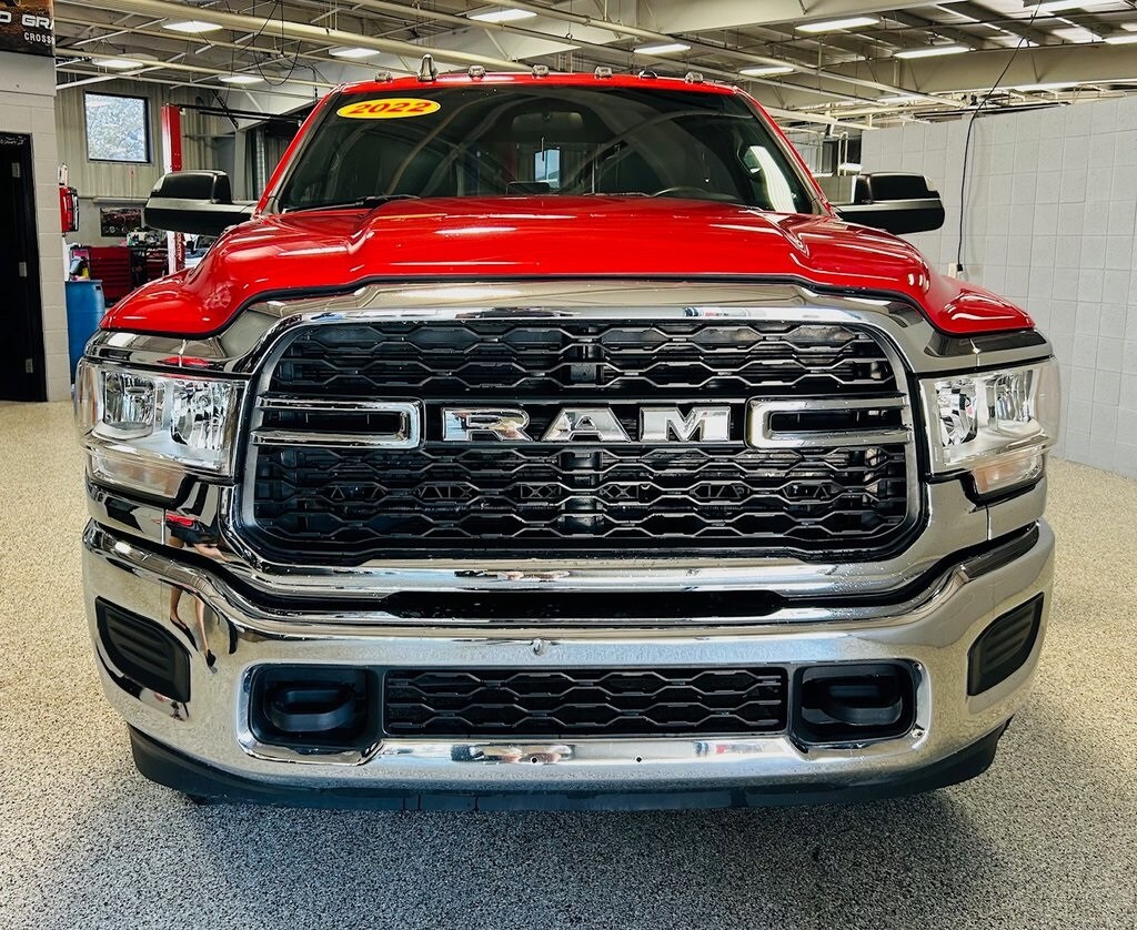 2022 Ram 2500 Tradesman photo 2