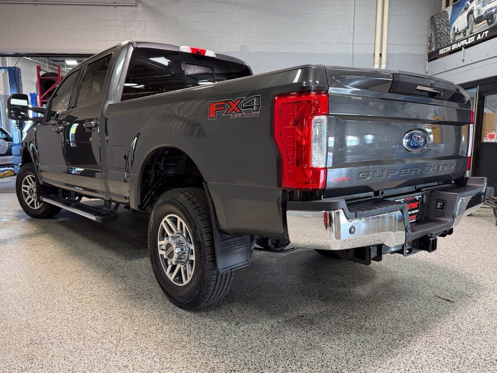 Used 2019 Ford F-350SD Lariat Truck