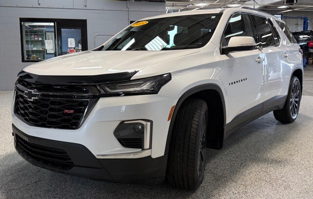 2022 Chevrolet Traverse RS photo 3