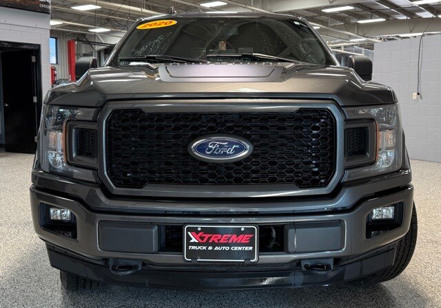 2020 Ford F-150 XLT photo 2
