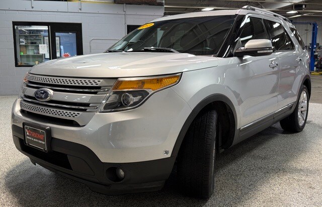 2013 Ford Explorer Limited photo 2