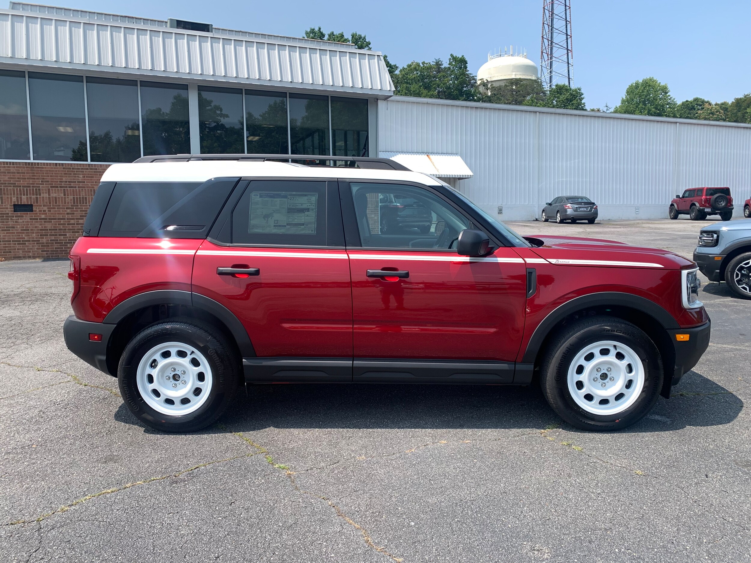 2025 Ford Bronco Sport Heritage - Photo 8