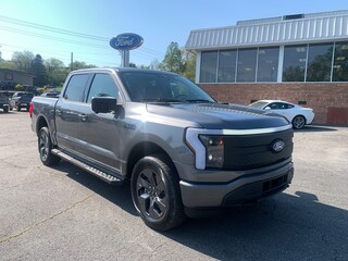 2025 Ford F-150 Lightning Flash Super Crew TRUCK