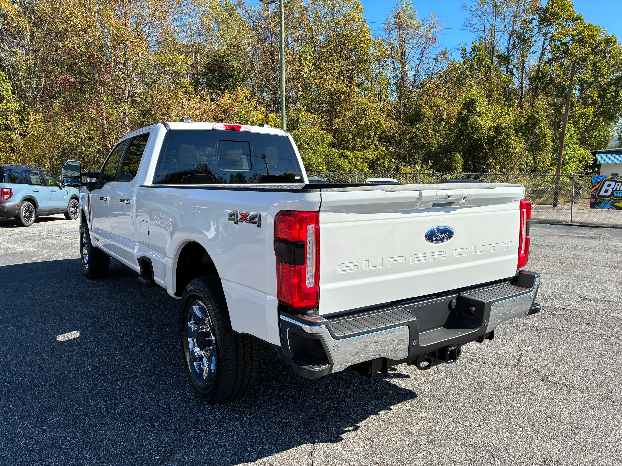 2026 Ford F-350 Super Duty Lariat - Photo 5
