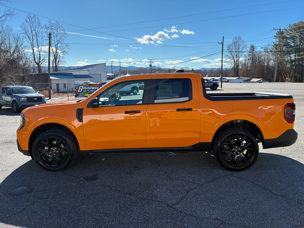 New 2026 Ford Maverick XLT TRUCK
