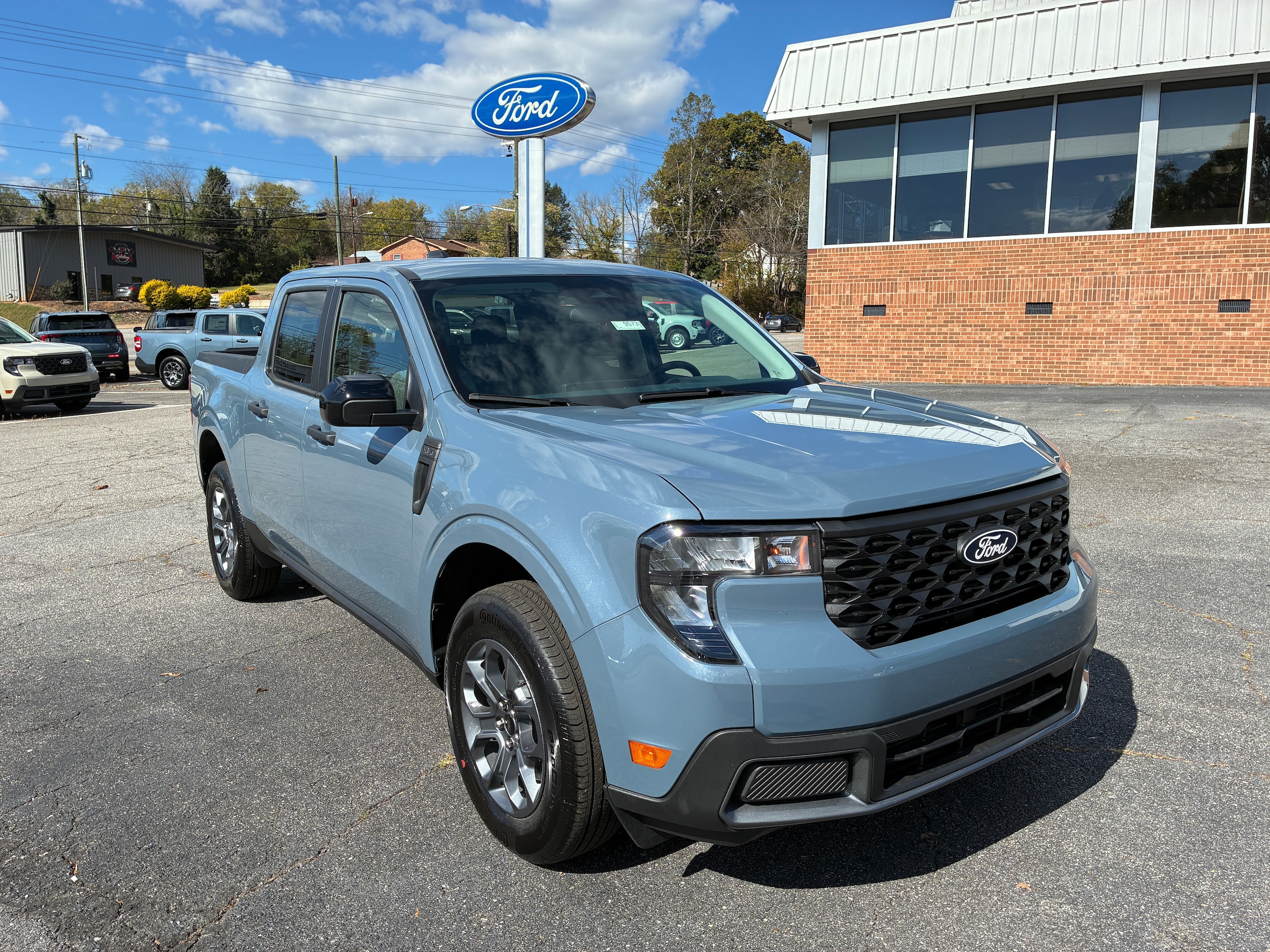 2025 Ford Maverick XLT's photo