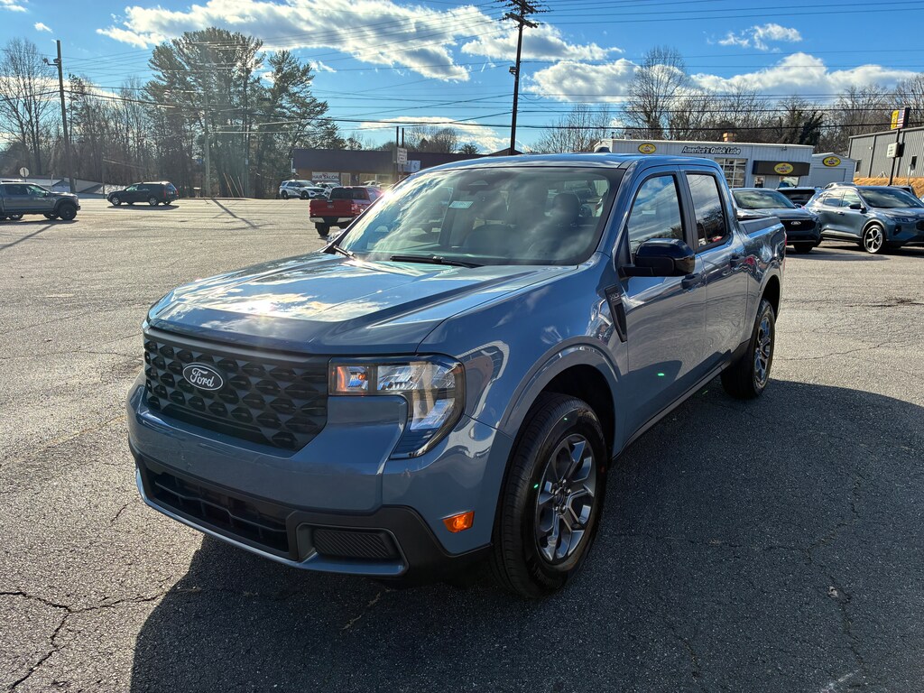 New 2026 Ford Maverick XLT TRUCK