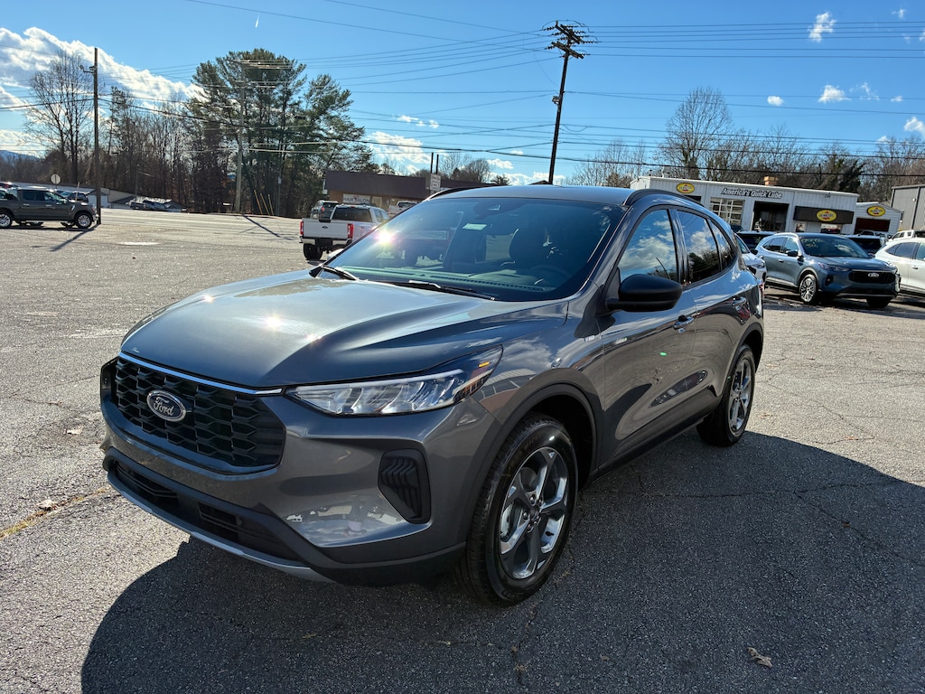 New 2026 Ford Escape ST-Line SUV