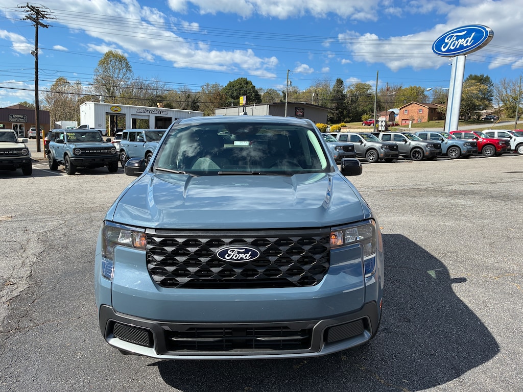 New 2025 Ford Maverick XLT TRUCK